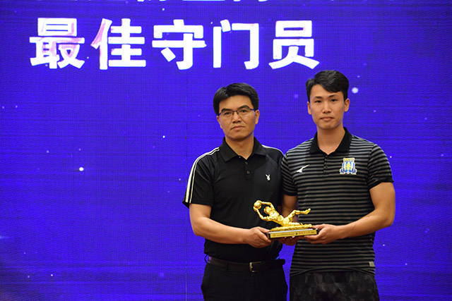 24岁哈兰德欧冠打进51球 只比26岁梅西少1球